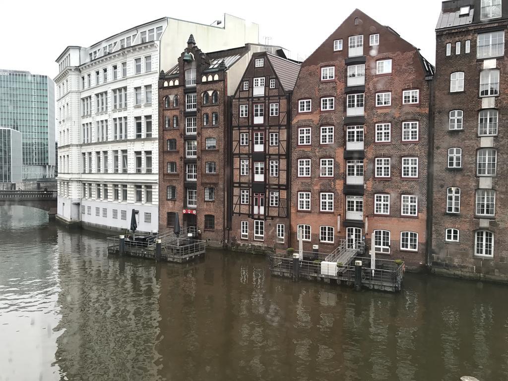 Appartement Gaestezimmer An Der Elbphilharmonie Contactless Check In Hamburg-Harburg